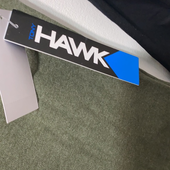 NWT Tony Hawk green and black long sleeve boys Tshirt size 10-12 - Picture 4 of 5